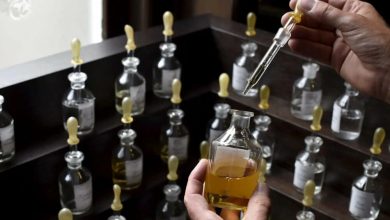 behind-the-scenes:-exploring-the-enchanting-world-of-a-perfume-factory